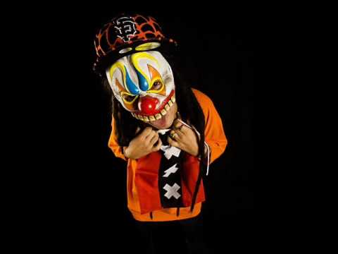 Vacca ft G Nano Accalappianani