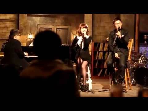 [FANCAM] IU + Na Yoon Kwon - Way Back Into Love