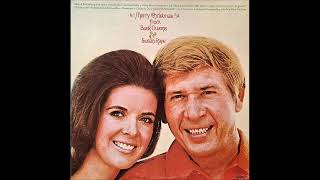 Home on Christmas Day ~ Buck Owens &amp; Susan Raye (1971)