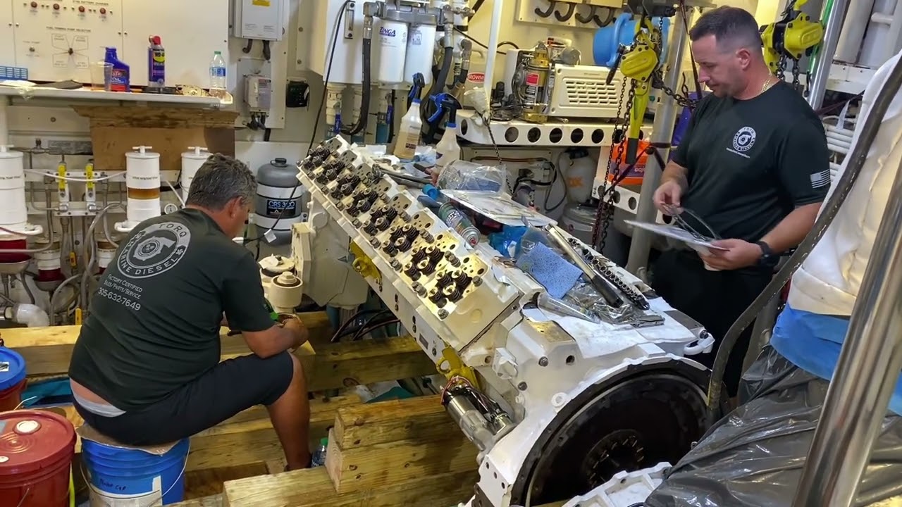 MTU 16V2000 M91 full rebuild in Lazzara 116