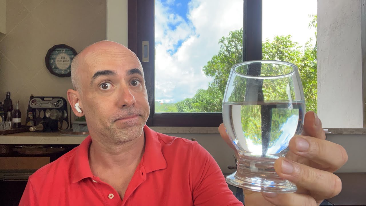 ESSE TIPO DE ÁGUA FAZ SEU CORPO ADOECER E ENVELHECER RÁPIDO | Dr Dayan Siebra