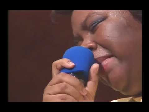 Wilmington Chester Mass Choir - He's Preparing Me