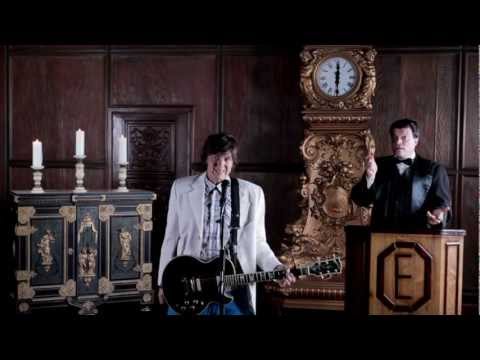 Luis Alberto Vila - Sucede (Video Oficial)