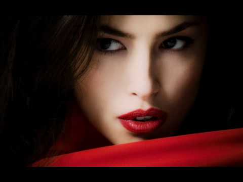 Cryophonik feat. Aliciya Angel - Shades of Red (mario & eric j mix)
