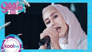 Download lagu Studio Kool : Ella - Sepi Sekuntum Mawar Merah ( LIVE ) mp3 Download lagu Studio Kool : Ella - Sepi Sekuntum Mawar Merah ( LIVE ) mp3