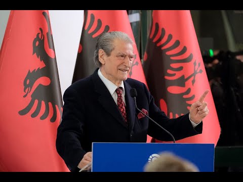 “Bënë akuza për krime kundër njerëzimit”, Berisha kujton historinë e PD-së: U ngritëm nga zero