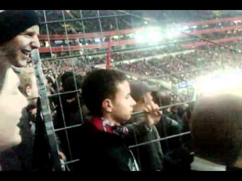 Eintracht Frankfurt Westkurve : "Erbarme zu spät, die Hesse kommen" || 06.11.10