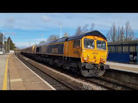 Trains at Doncaster, Conisbrough, Swinton and Kirk Sandall 6/4/22. With "ROYAL SCOT" going for it