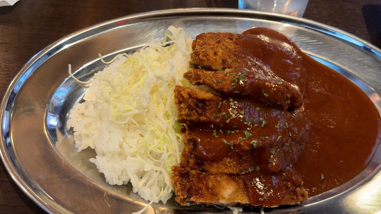 デミグラスソースを使った「カツライス」