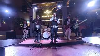 Download lagu Katon Bagaskara - Negeri Di Awan mp3 Download lagu Katon Bagaskara - Negeri Di Awan mp3