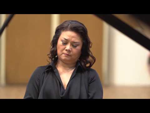 Hai-Kyung Suh – Mozart Fantasia in D minor K397