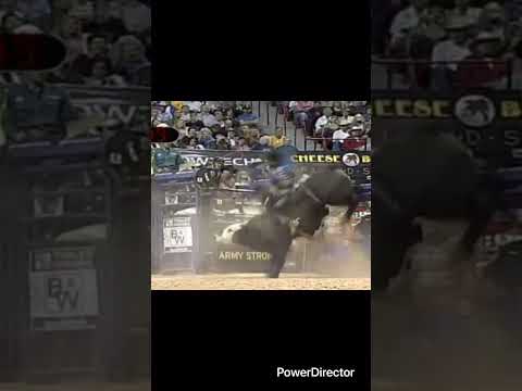 Mike white gets hung up #smallranch #bullriding #rodeo #pbr
