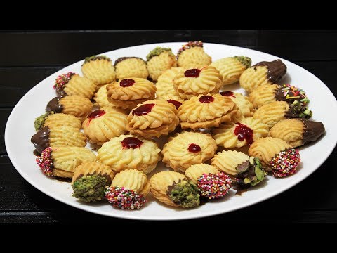 طريقة عمل البيتي فور - Petit four