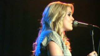 Bombshell-19 and crazy: KWNR&#39;s Greens and Guitars concert