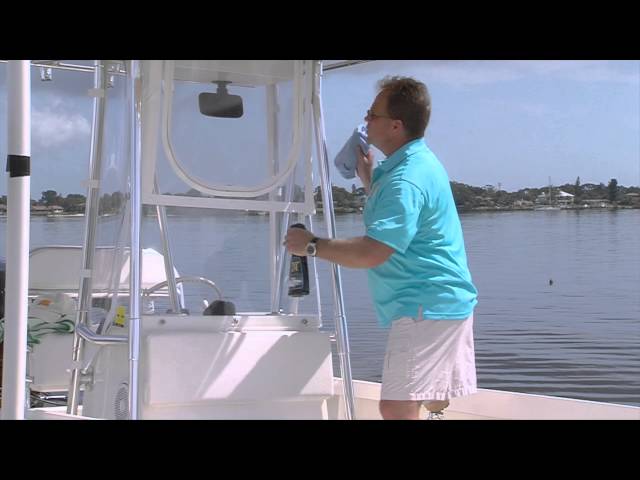 Washing your Boat with a Waterless Wash - Marine 31 Dockside Tips #1 with Mike Phillips