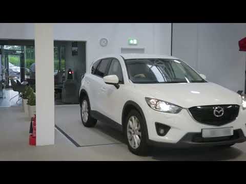 Product video with animated callouts