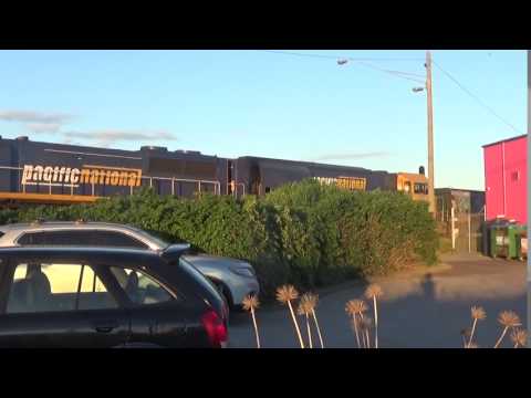 G527, XR554, XR558 At North Geelong