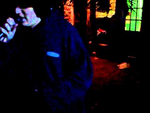 Faqq vs Mono 4tos réplica ÁLAMO ESTUDIO