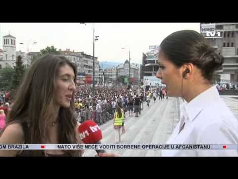 TV1 UŽIVO - Hiljade građana na koncertu bh  bendova ispred Parlamenta