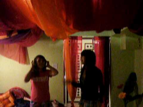 Parle a ma main - Maude & Mia