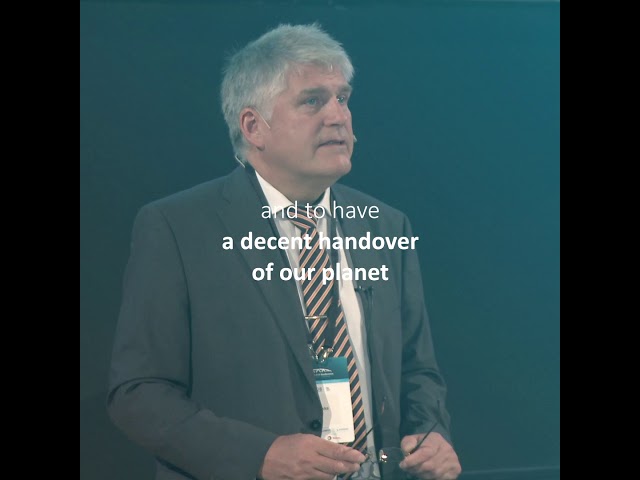 The bi-annual Trondheim CCS Conference has become a globally leading scientific CCS technology conference.

Since its inception in 2003, the Conference has developed to be an essential meeting place for over 400 CCS experts. The Conference typically has 150 oral presentations, five or six parallel sessions, over 100 posters and world leading keynote speakers.