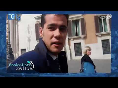 Montecitorio selfie: "Ma cosa sono i questori?"