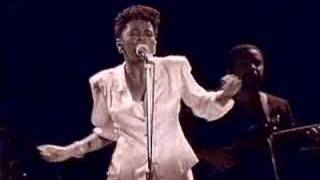 Download lagu Anita Baker (Sweet Love) live mp3