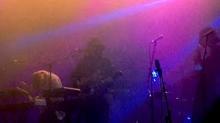Jungle - Accelerate [Snippet - live at St. Jerome&#39;s Laneway Festival, Brisbane - 31-01-2015]