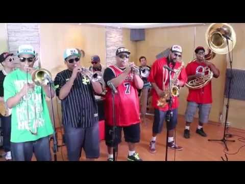 Brassil Melody Band - Spring Love