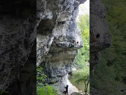 Phantom - 8a+, Peretii Gri, Suncuius