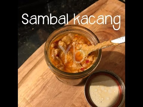 Sambal kacang / Spicy peanut sauce from peanut butter