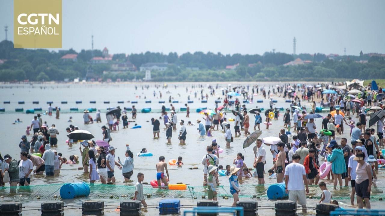 La ciudad costera de Qinhuangdao atrae a turistas de todo el mundo con una mezcla de cultura y ocio