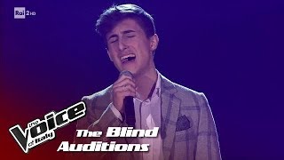 Antonio Licari &quot;Vedrai vedrai&quot; - Blind Auditions #1 - The Voice of Italy 2018