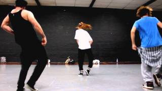 Lizzie Wicks - USHER 'Next Contestant'