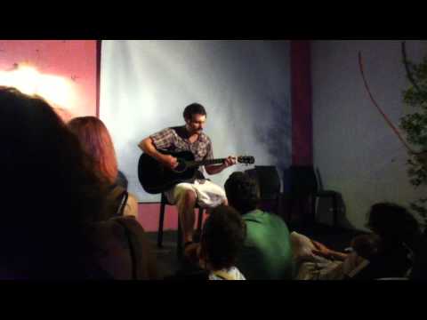 Horacio Colombo - Cordón como almohada