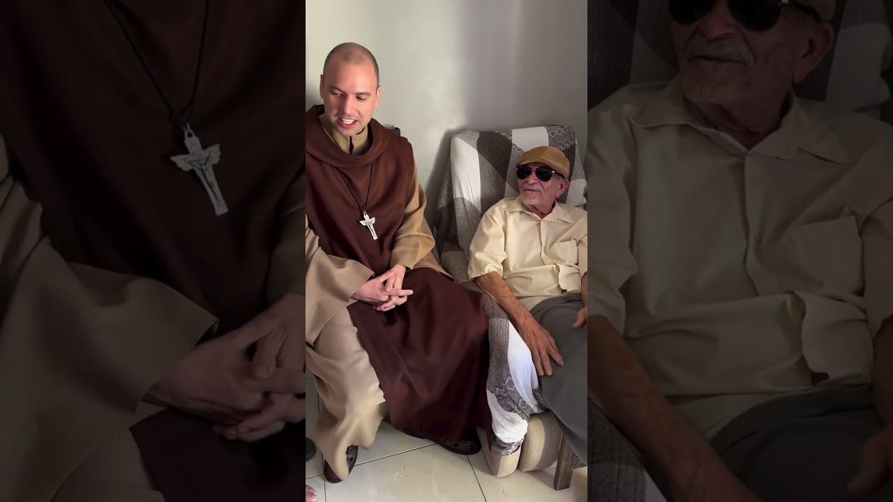 Frei Gilson Visita Seus Avós, Conversam Sobre o Show em Panelas, Seu Avô Brinca, Cantam 👏💞🙏🏽