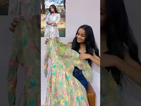 Reviewing product from Instagram store / unboxing parcel from instagram page