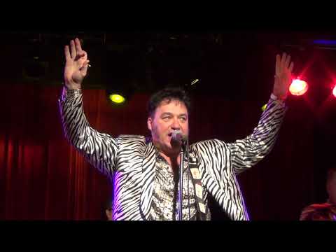 Red Elvises in 16 tons -Ticket To Japan