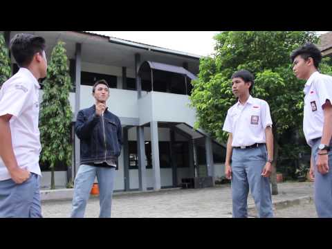 download lagu mp3 mp4 Novel Remember Me Naufal Azhar, download lagu Novel Remember Me Naufal Azhar gratis, unduh video klip Novel Remember Me Naufal Azhar