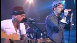 Dancefloor Anthem (Live &amp; Acoustic) - Good Charlotte.VOB