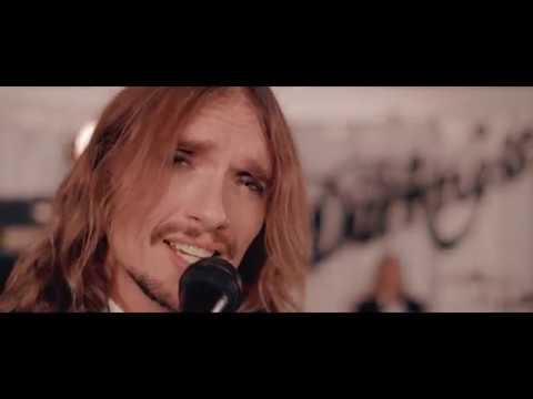 The Darkness - Rock and Roll Deserves to Die (Official Video) online metal music video by THE DARKNESS