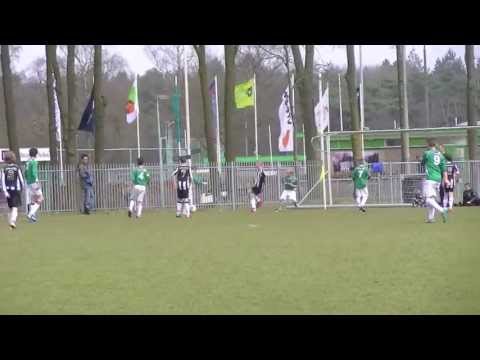 VVOG D1 - Zwart-Wit '63 D1 op 13 april 2013