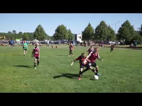 P09 HyPS Musta - FC Reipas oranssi