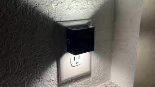 L LOHAS LED Night Lights Plug into Wall, Modern Nightlight for Bathroom Hallway Kitchen Review