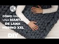 How to make a chunky blanket with your hands