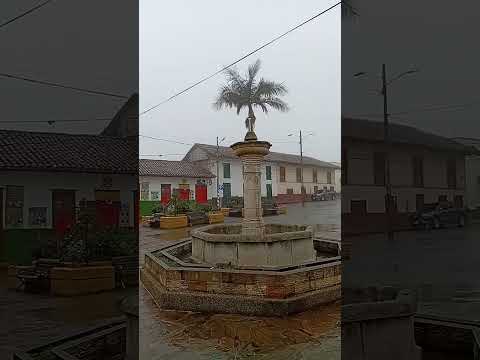 UNE CUNDINAMARCA EN INVIERNO #turismo  #pueblos