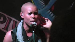 Live: Skunk Anansie perform Over the Love - Rock Radio