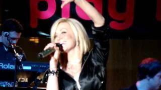 Kellie Pickler &quot;Rocks Instead Of Rice &amp; Don&#39;t You Know Your Beautiful&quot; Live in Vegas