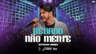 Kadr z teledysku Bêbado Não Mente tekst piosenki Jefferson Moraes