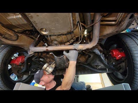 1999 Chevrolet Suburban C1500 OBS 350 5.7L Vortec Oil Pan and Timing Cover Gasket (Part 1 Removal)
